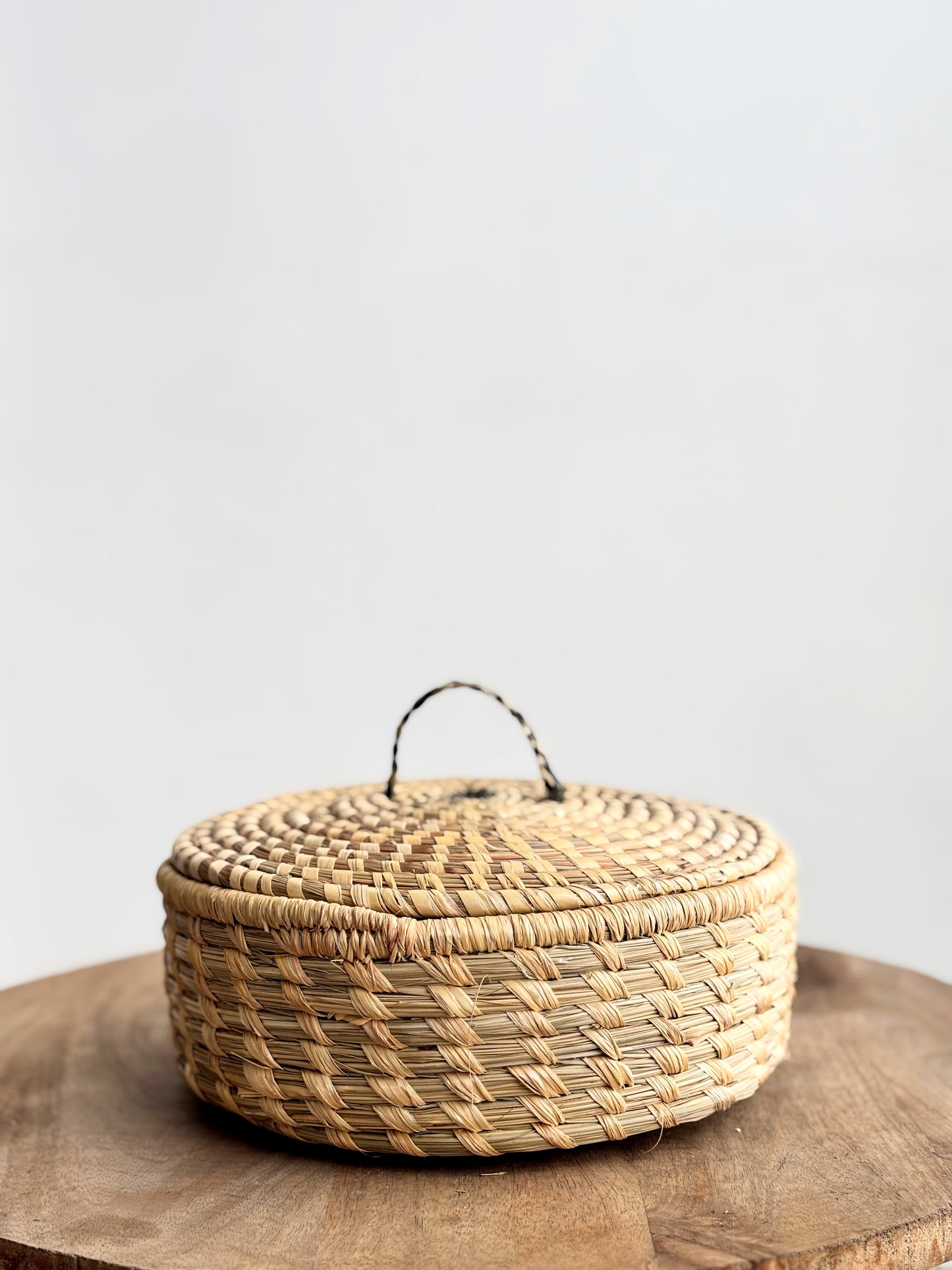 The Last Launch - Kauna Grass Roti Box