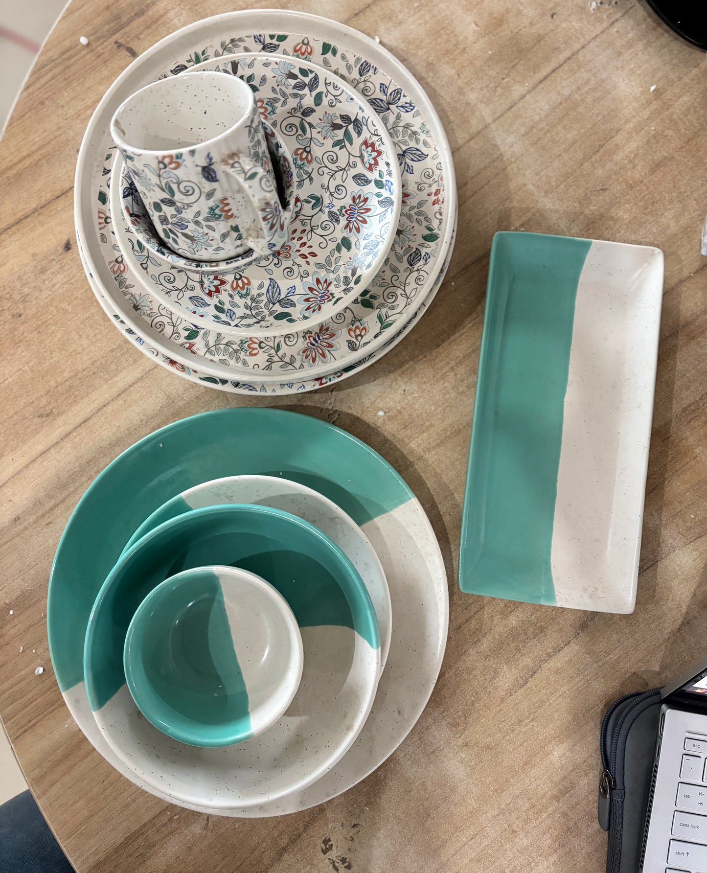 Unique Set of Ceramic Dinner Pieces | Set of 10 Pieces