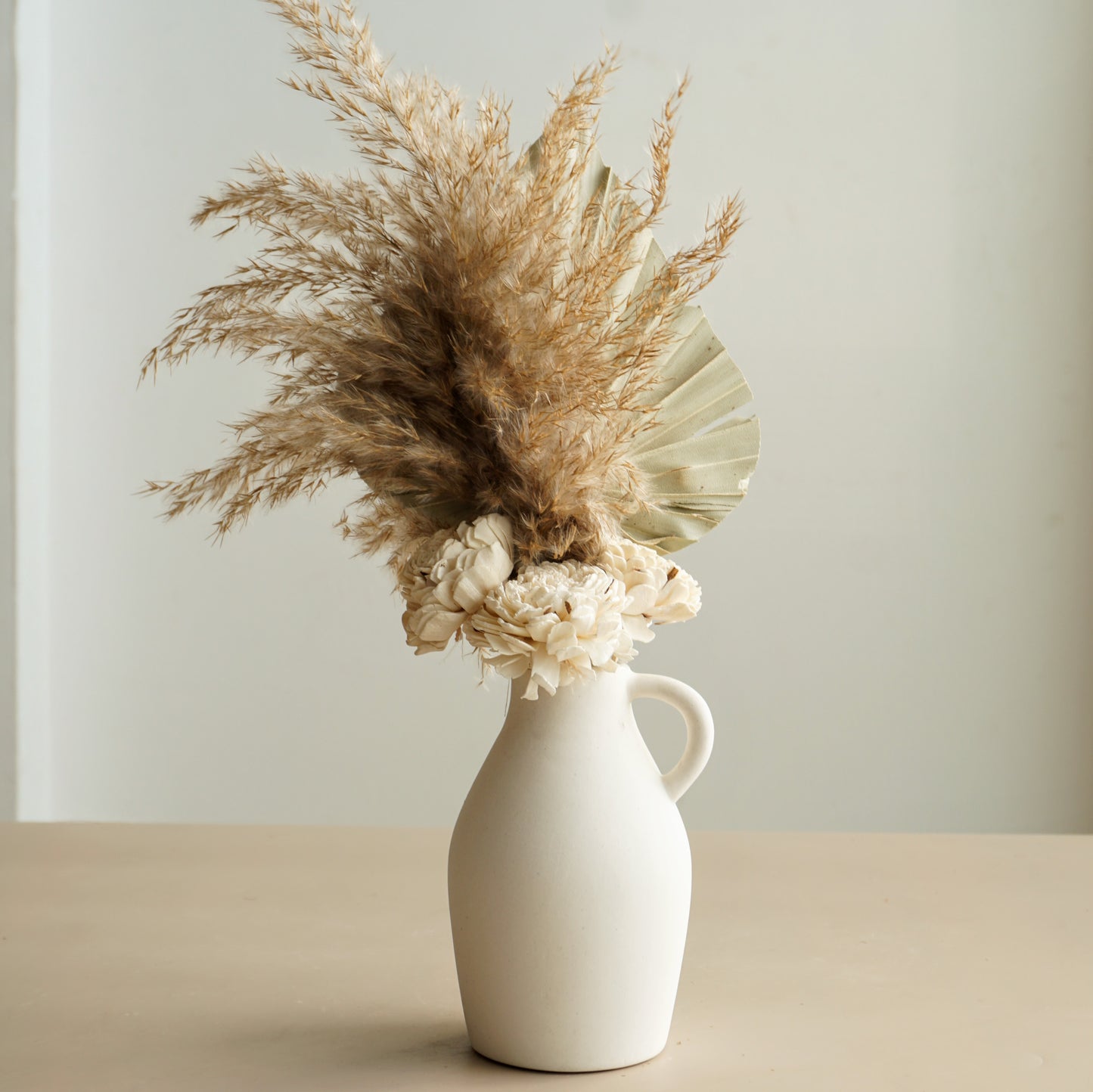 Chic Minimal Vase with Dried Leaves Combo