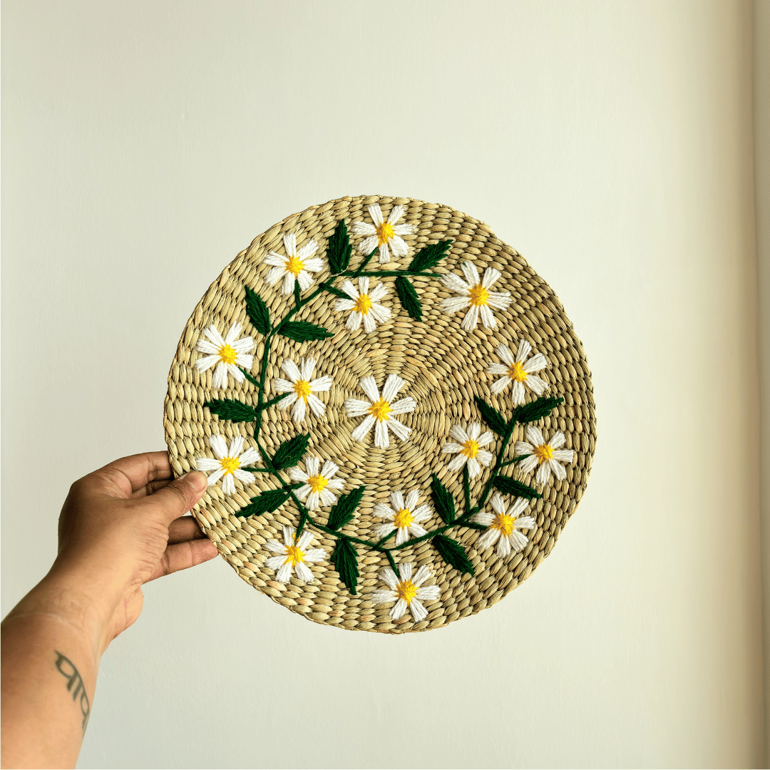 Kauna Grass Hand Embroided Wall Plate