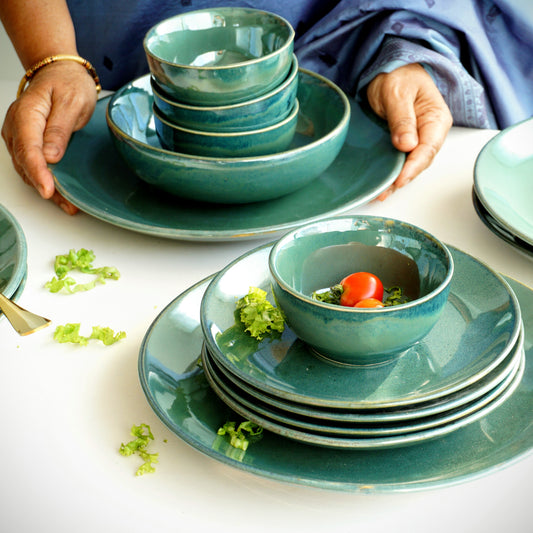Hues of Olive Dinner Set (7 pieces)