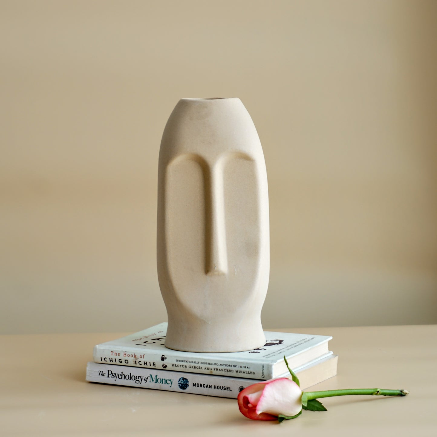 Ukiyo Face Vase (Beige)
